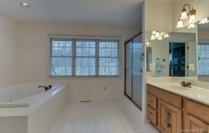 110 Holly Ridge Lane - Photo 12