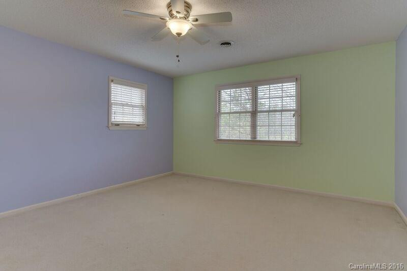 110 Holly Ridge Lane - Photo 16