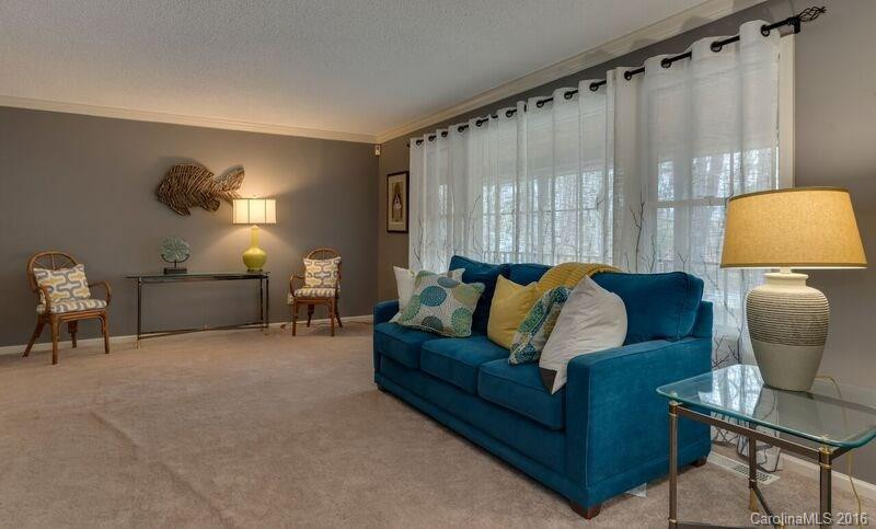110 Holly Ridge Lane - Photo 4