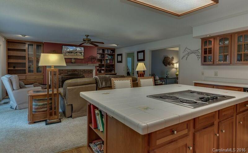 110 Holly Ridge Lane - Photo 8