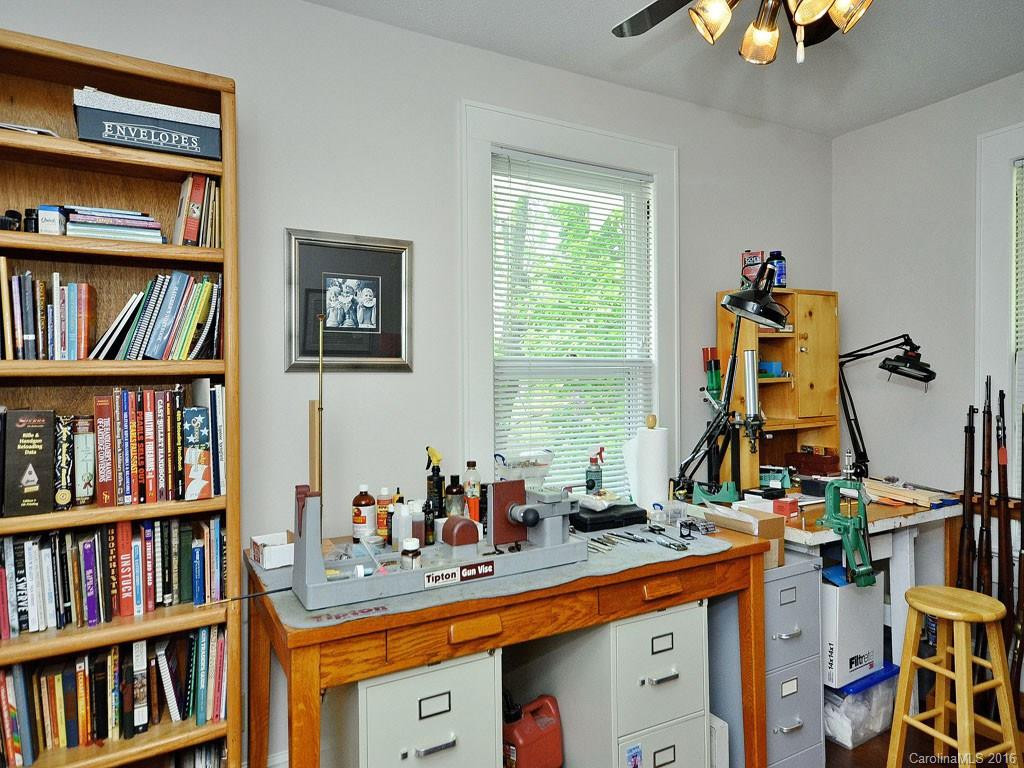 729 5th Avenue - Photo 10