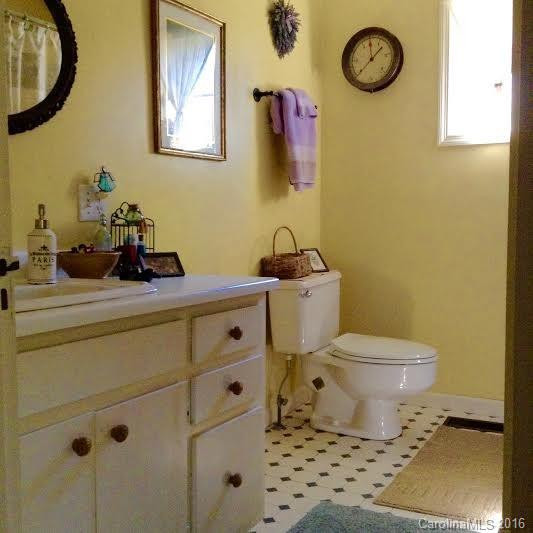104 Broadway Avenue - Photo 4