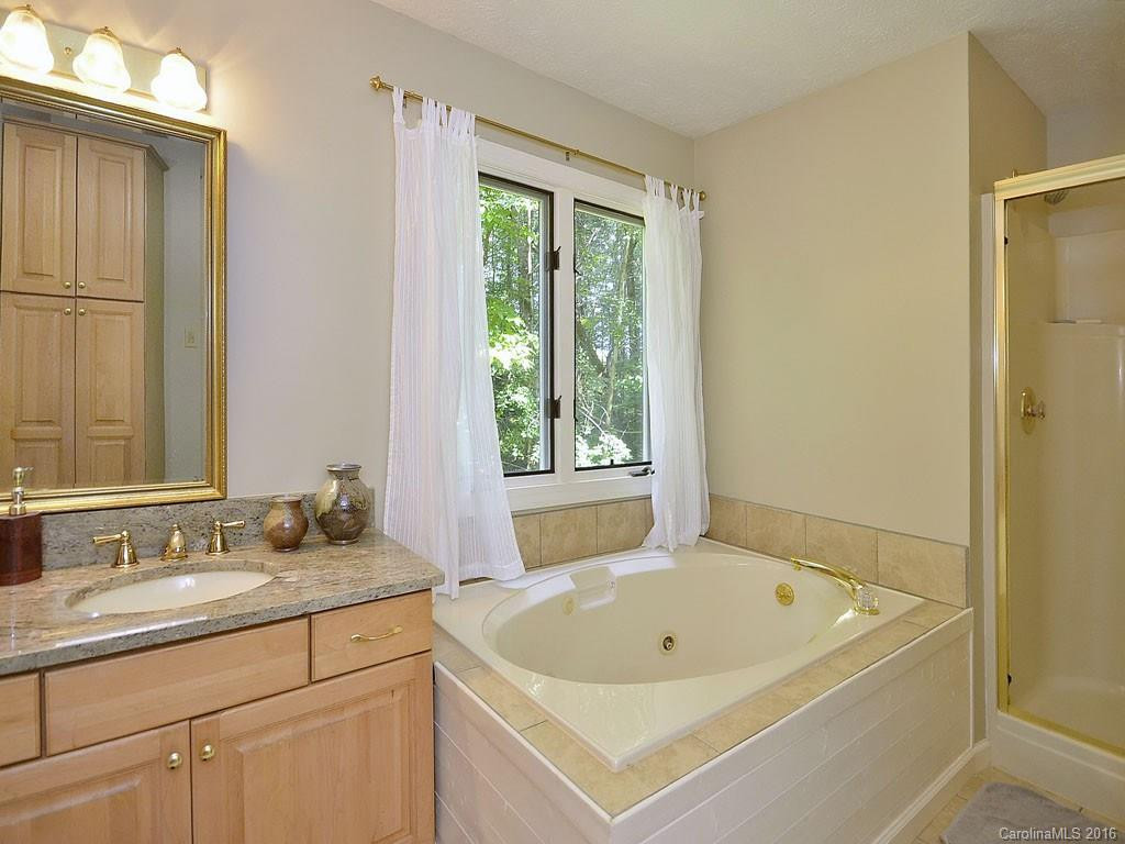 11 Ravenwood Lane #9 - Photo 6