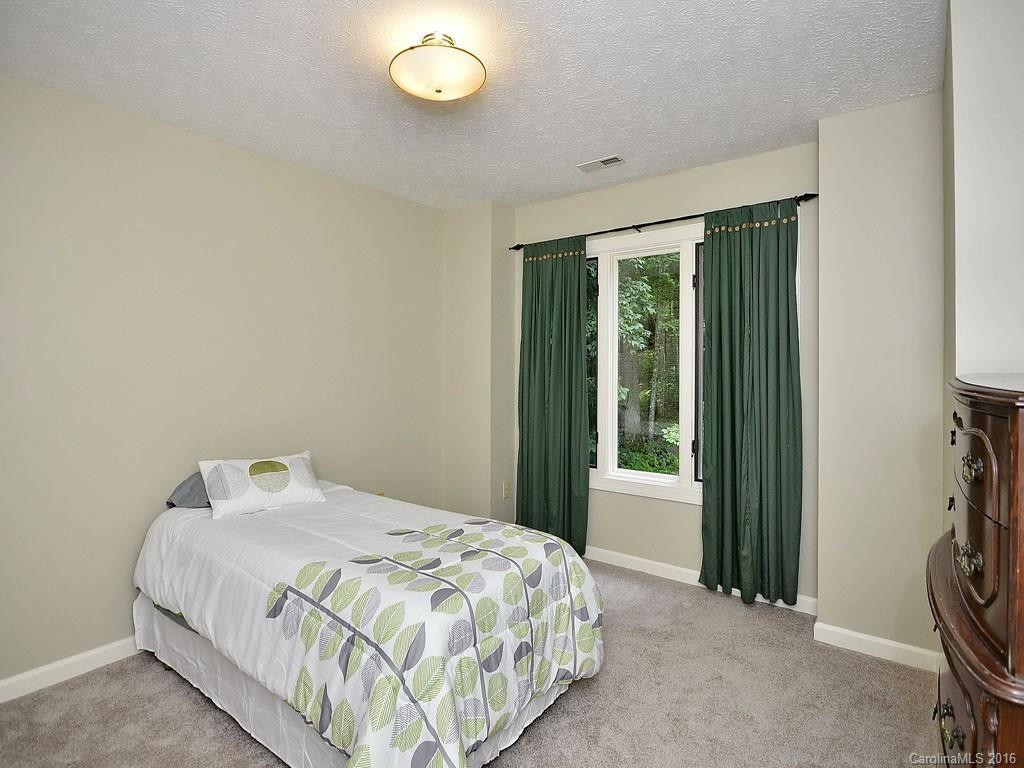 11 Ravenwood Lane #9 - Photo 7