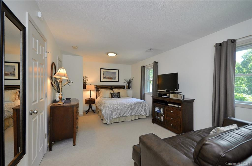 24 Graystone Road - Photo 13