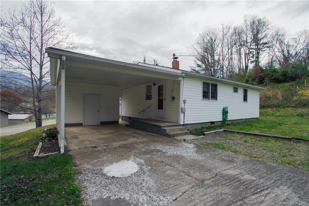 143 Lee Street - Photo 4