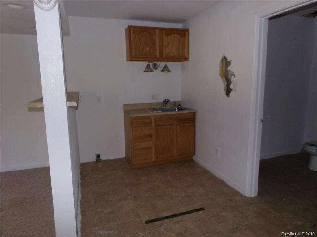 12 Spring Meadows Road - Photo 3