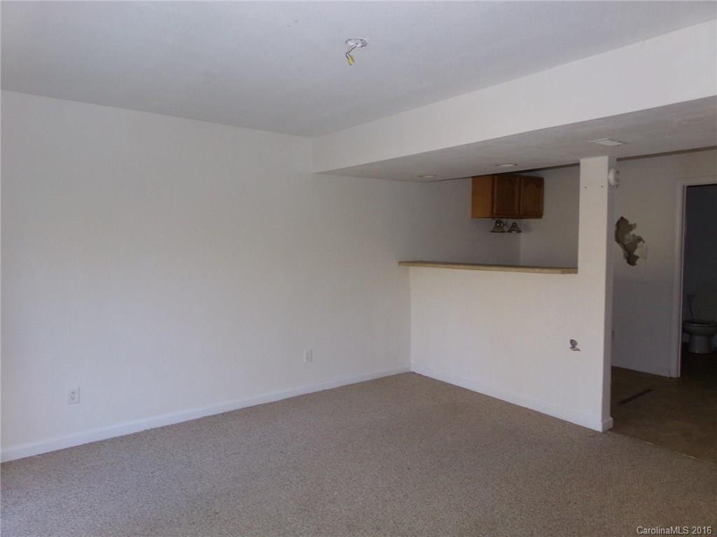 12 Spring Meadows Road - Photo 4