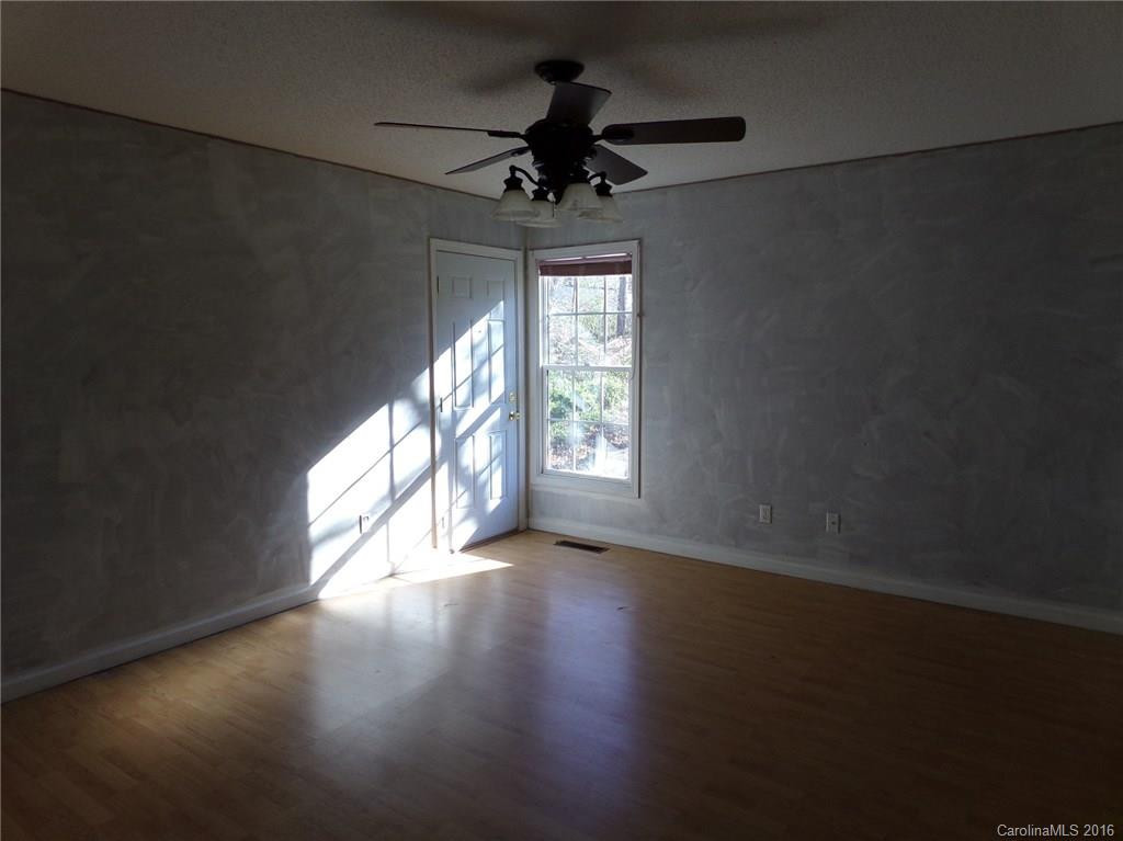12 Spring Meadows Road - Photo 10