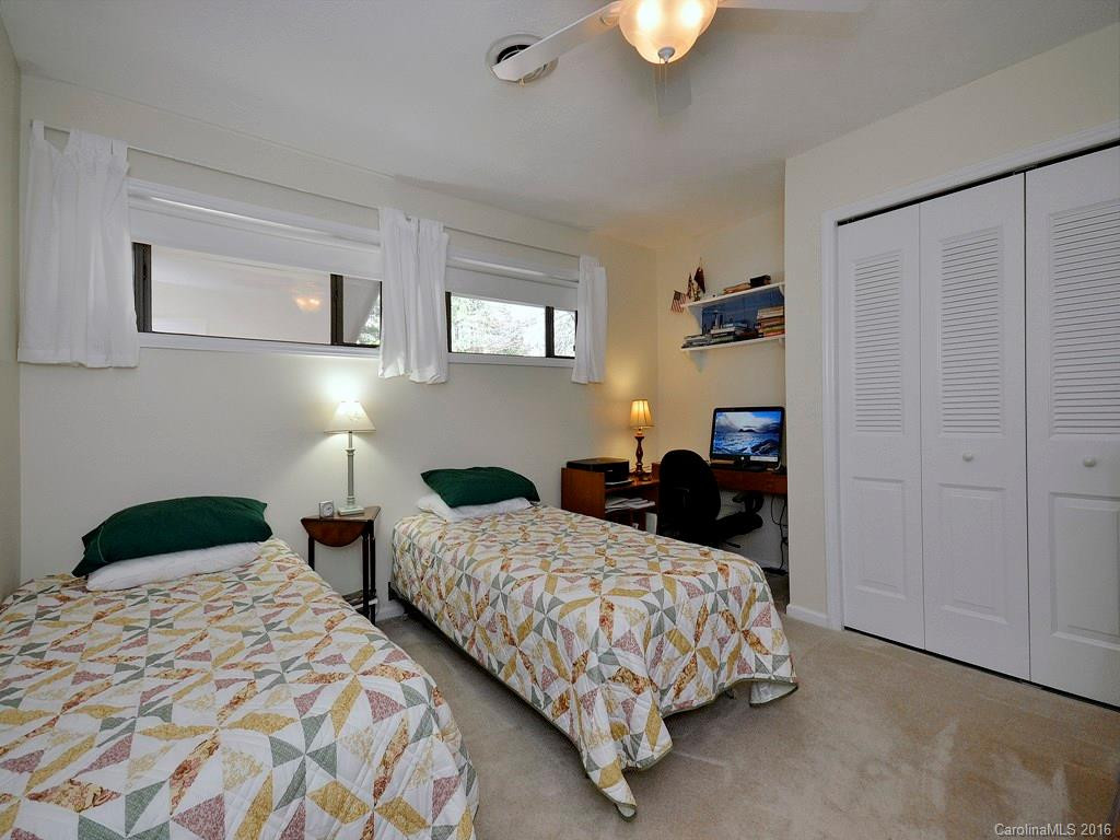 3D Cedarwood Drive #3D - Photo 2