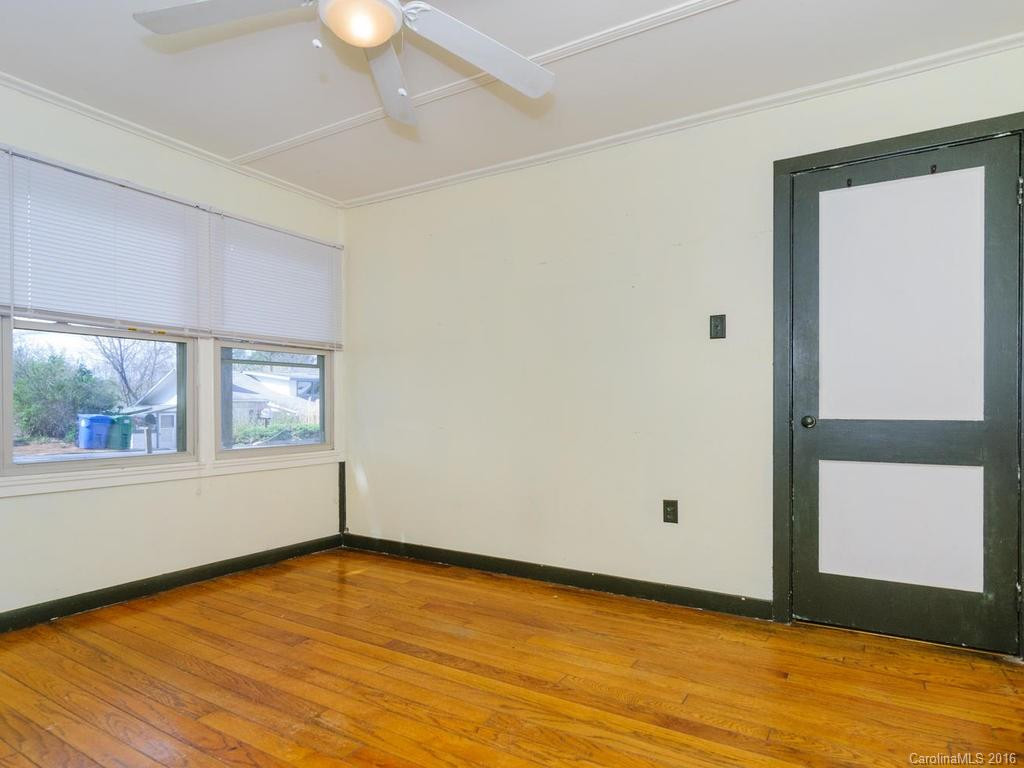 338 Riverview Drive - Photo 13