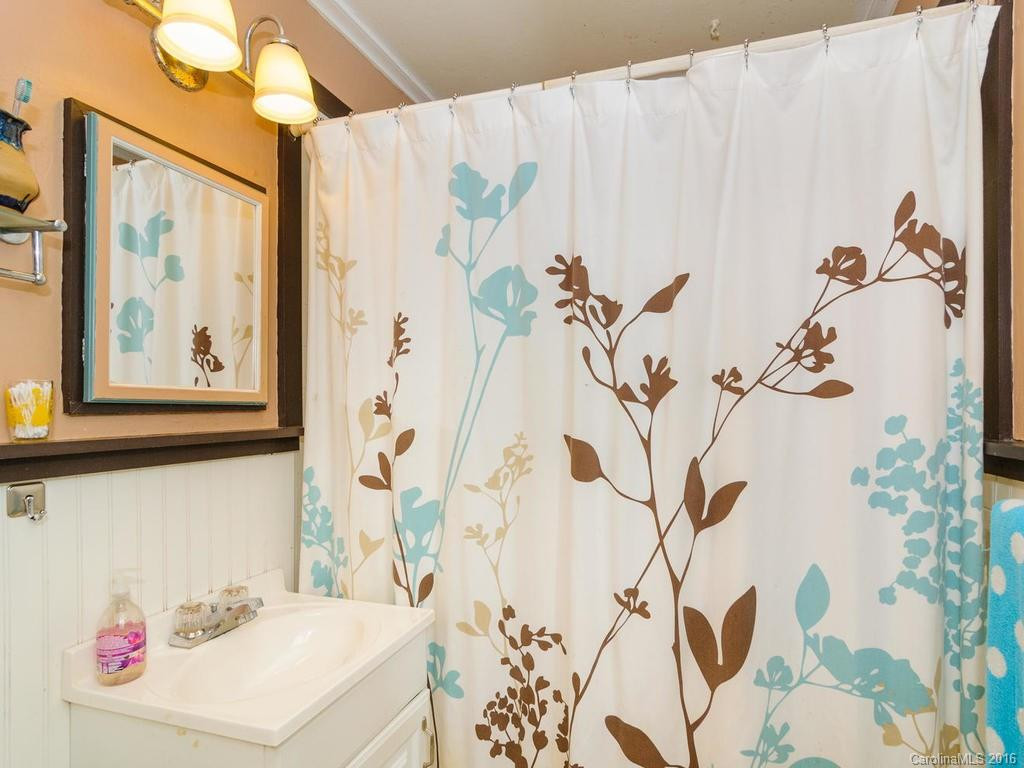 338 Riverview Drive - Photo 15
