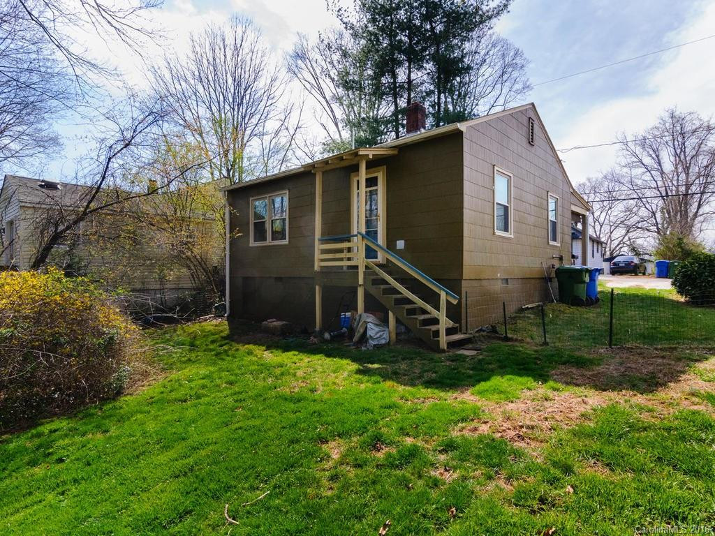 338 Riverview Drive - Photo 17