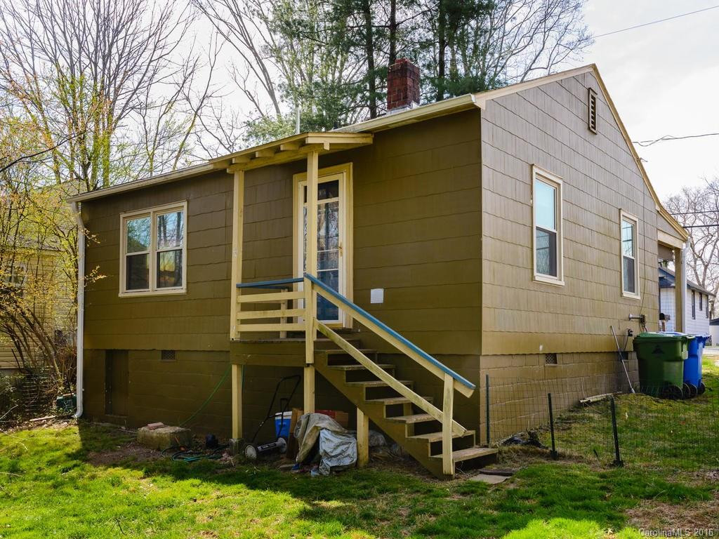 338 Riverview Drive - Photo 18