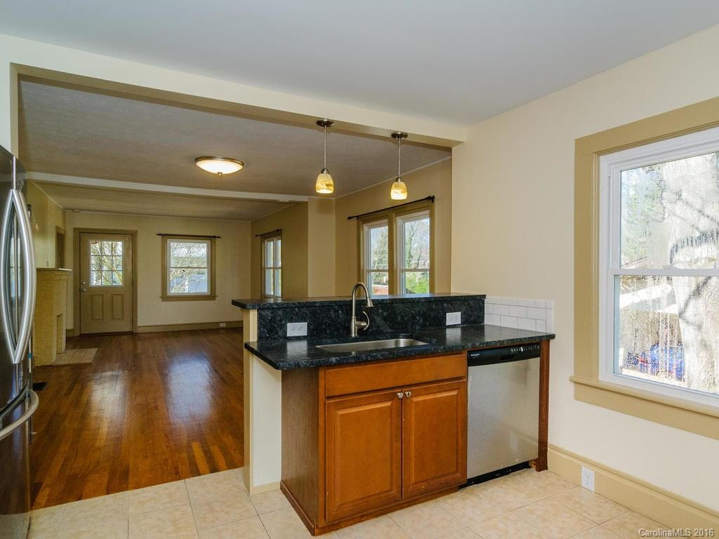 57 Russell Street - Photo 12