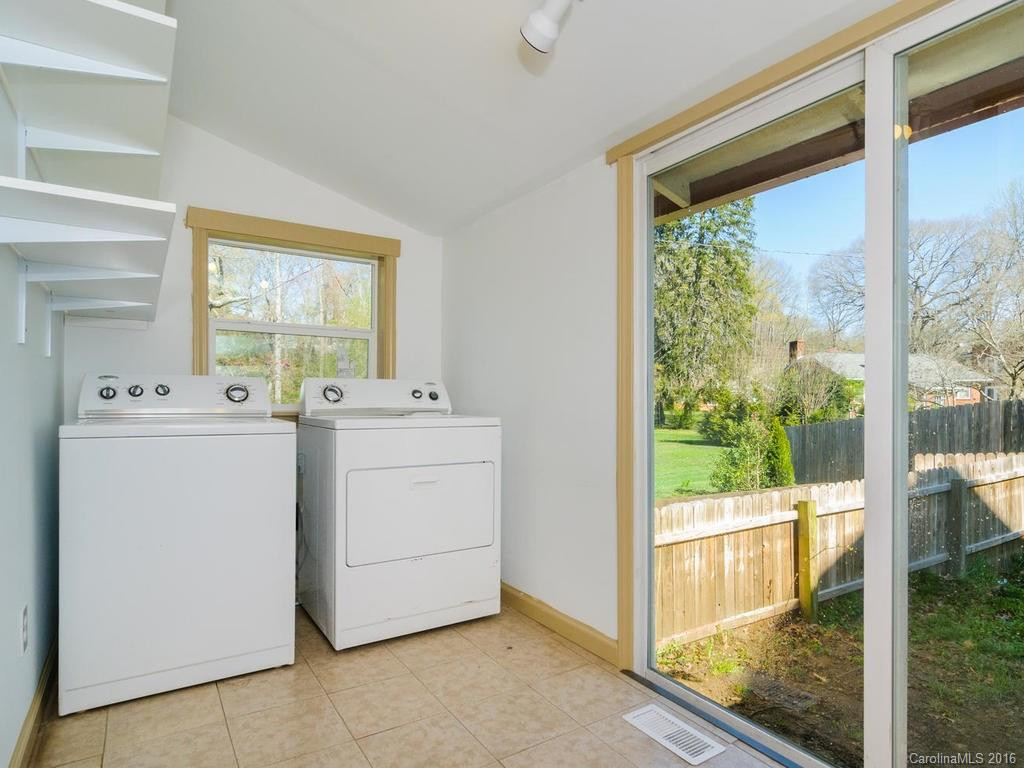 57 Russell Street - Photo 14
