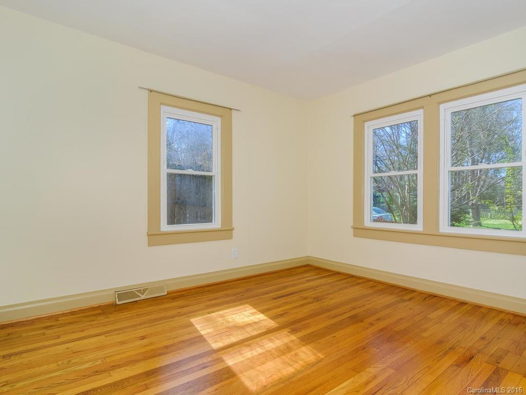 57 Russell Street - Photo 15