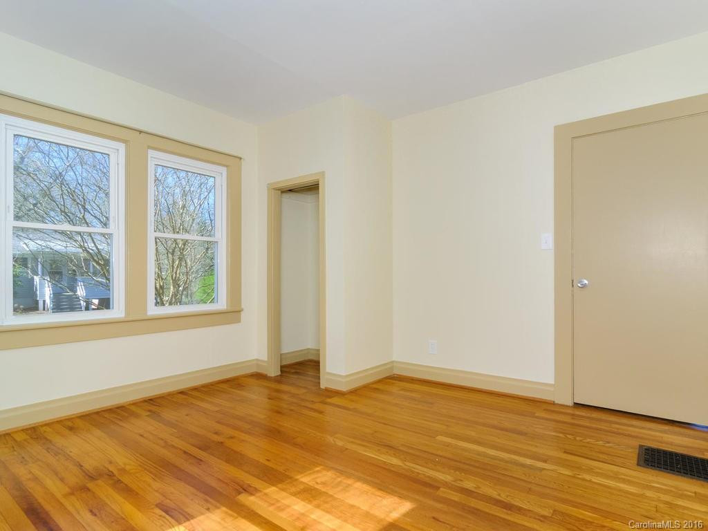 57 Russell Street - Photo 16