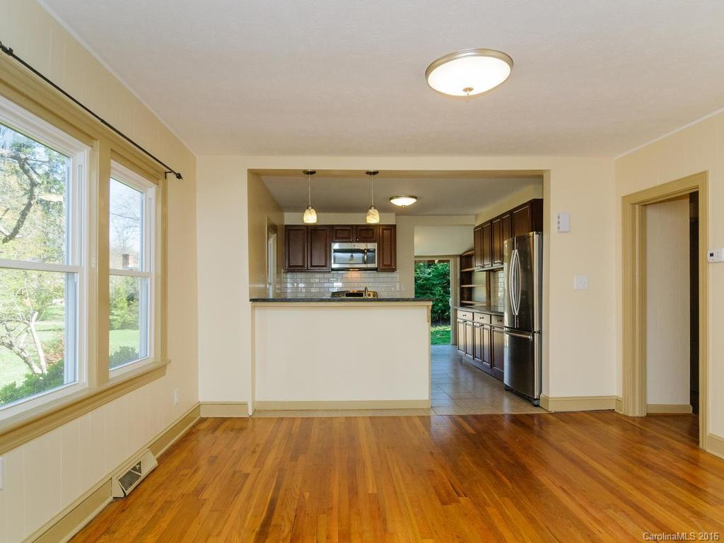 57 Russell Street - Photo 8