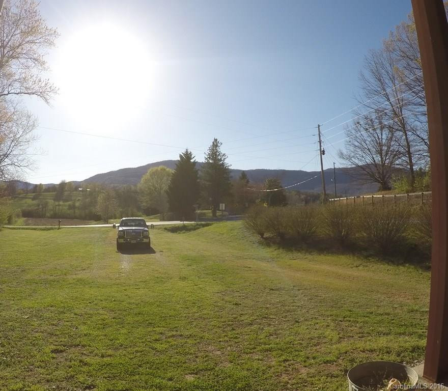 21 Lake Adger Road - Photo 2