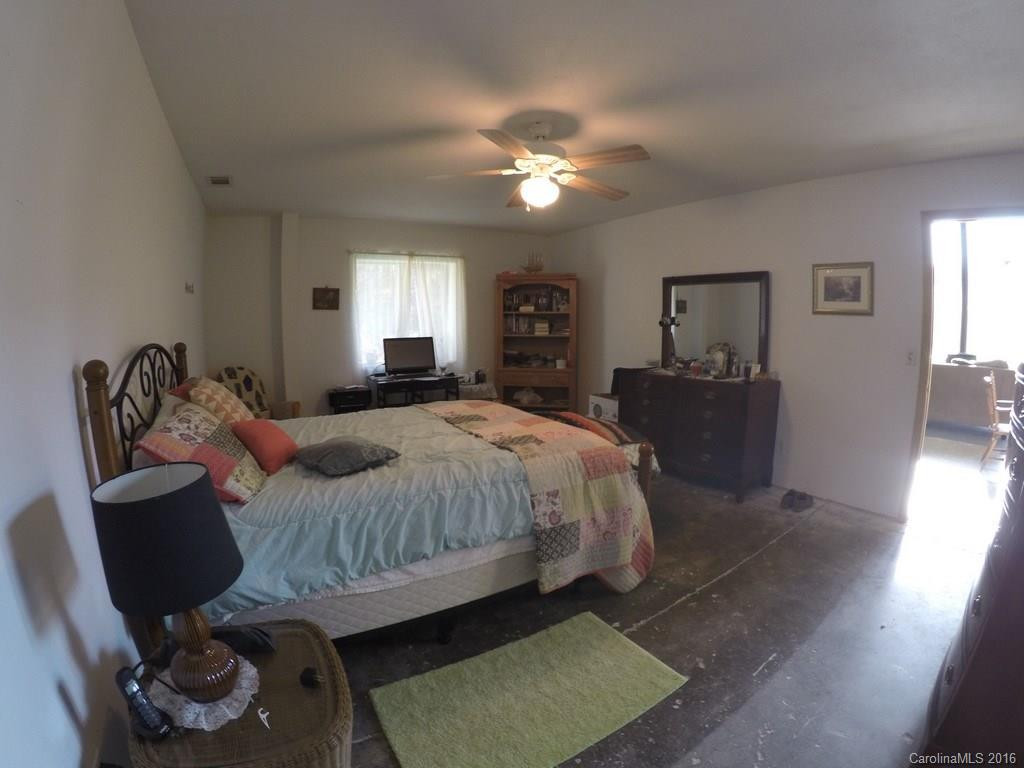 21 Lake Adger Road - Photo 18