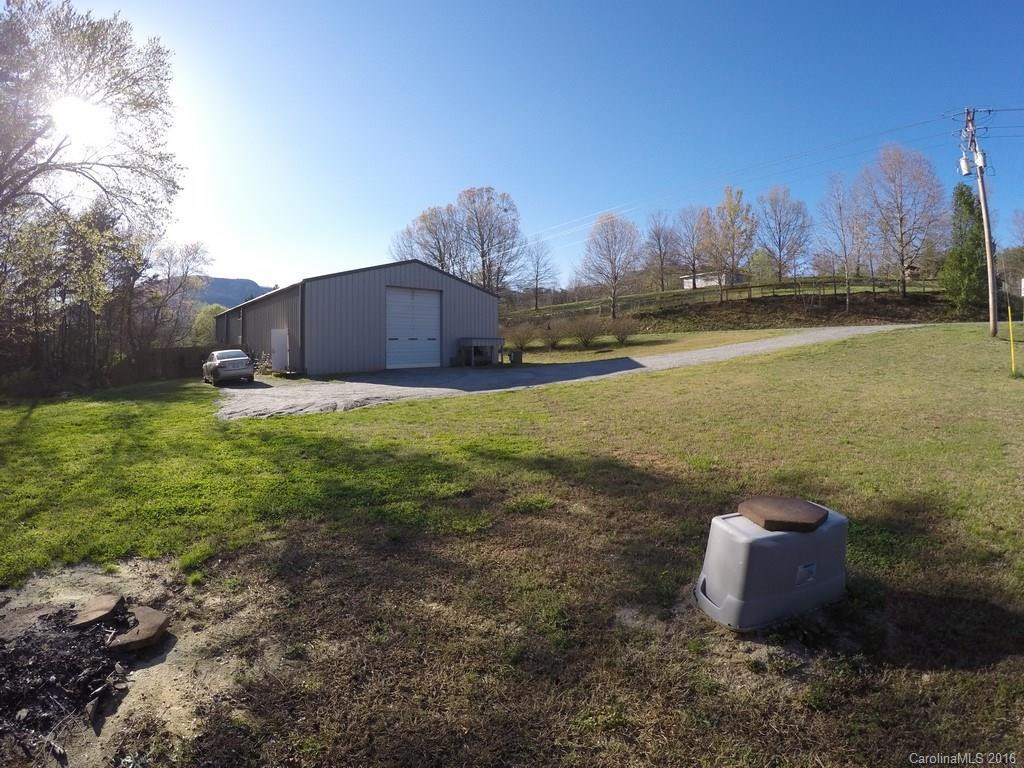 21 Lake Adger Road - Photo 9