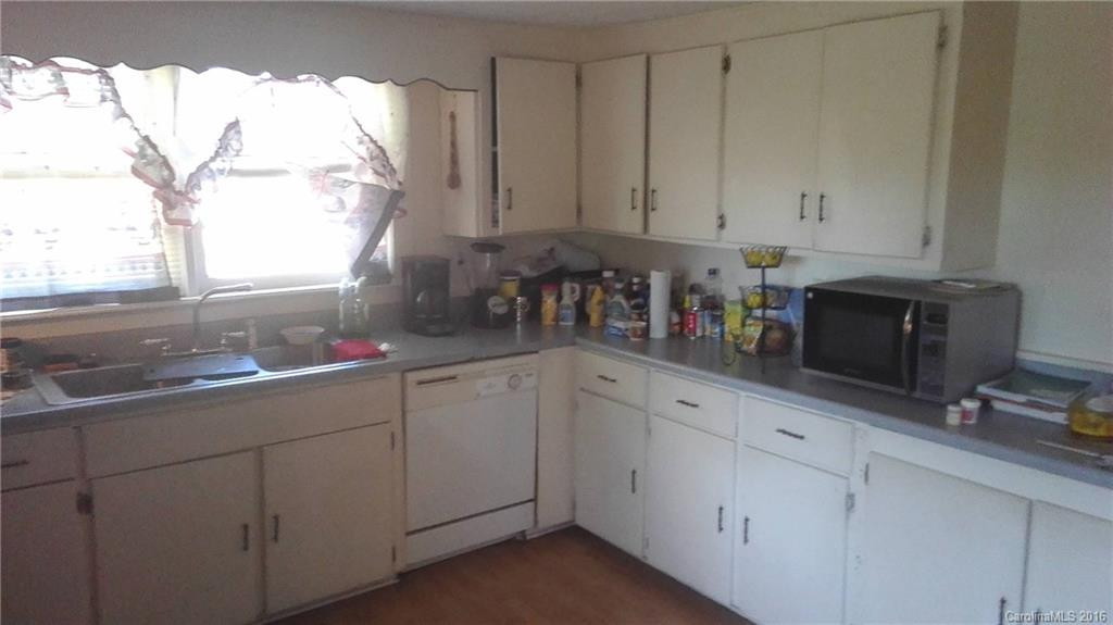213 Vanity Lane - Photo 6
