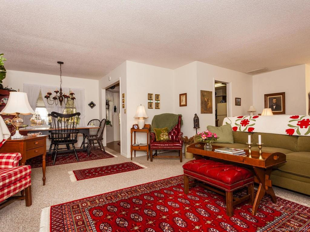 3002 Essex Court - Photo 3