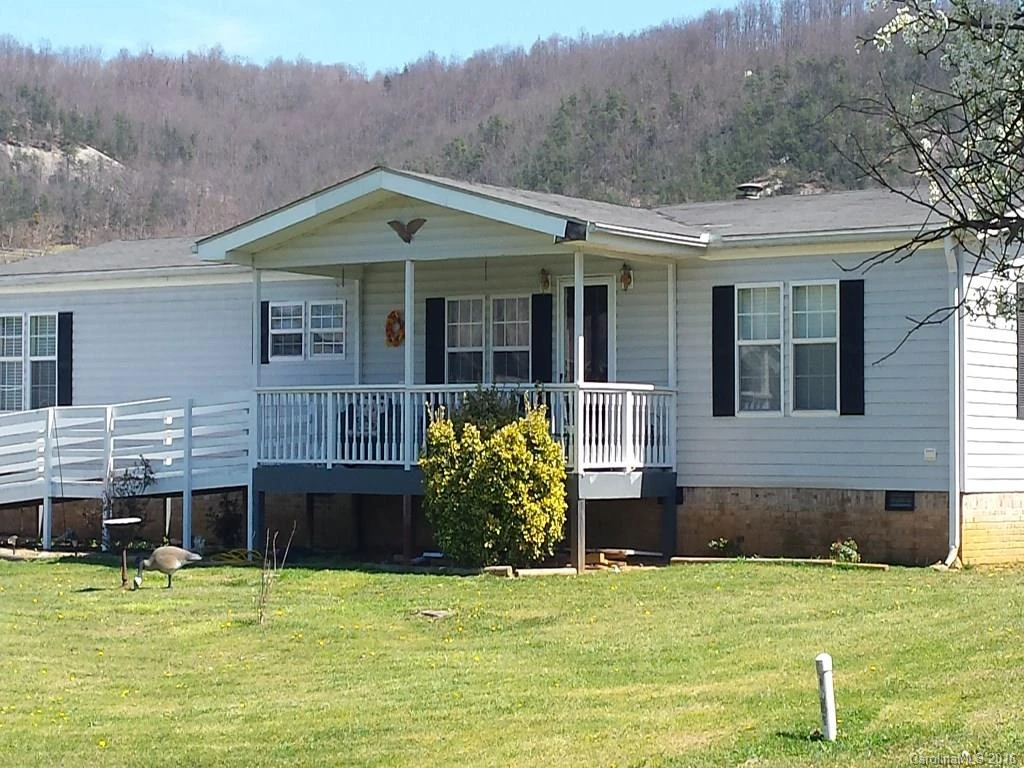 11 Sweet Briar Path Way