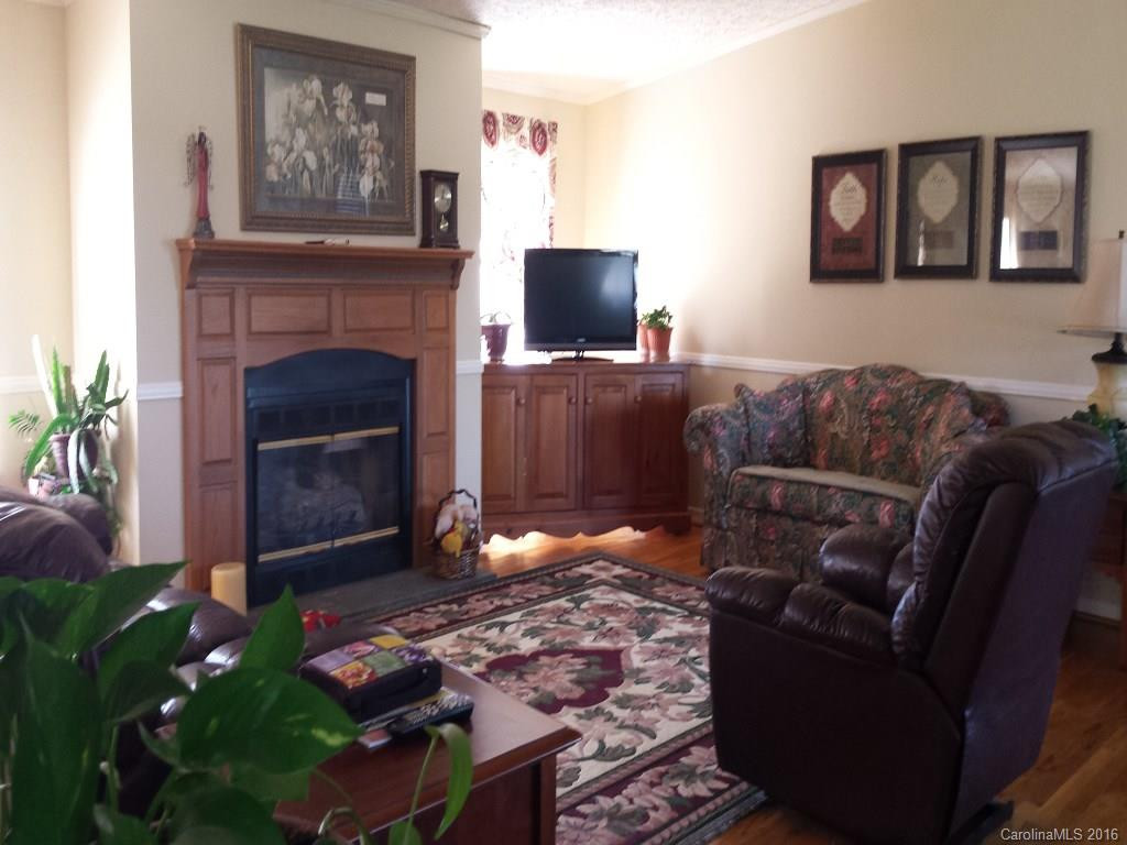 11 Sweet Briar Path Way - Photo 9