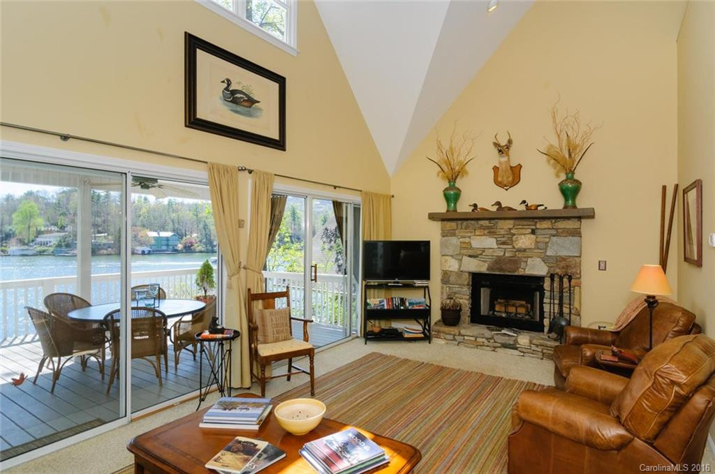217 North Shore Drive - Photo 5