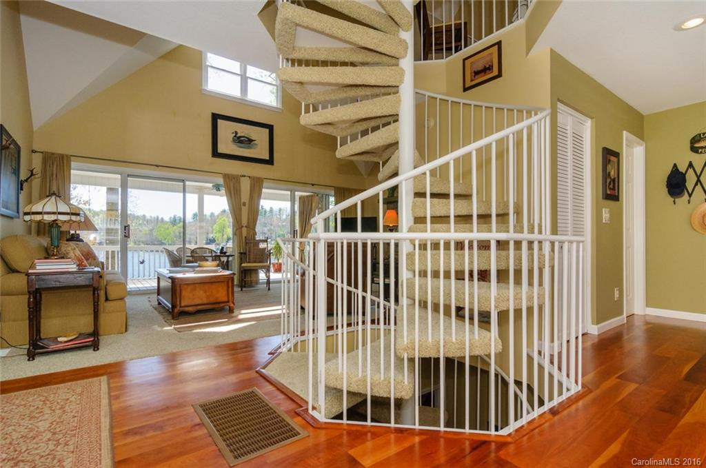 217 North Shore Drive - Photo 7