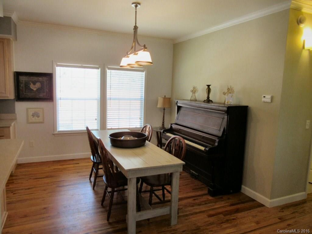 115 Colton Way #2 - Photo 4