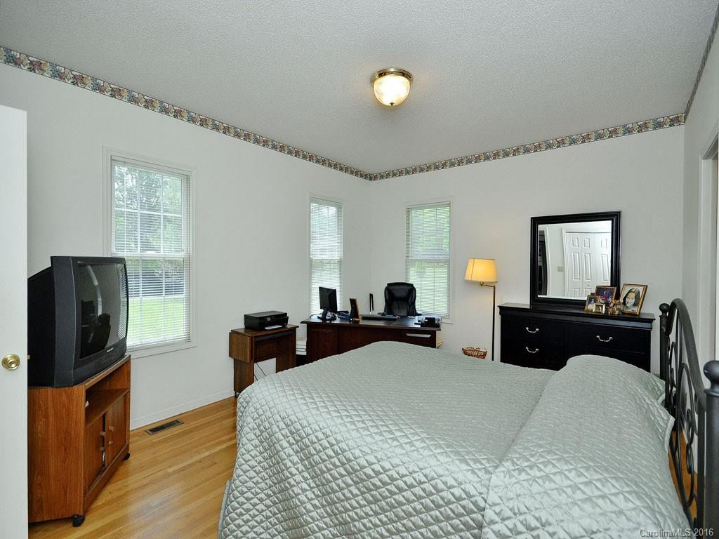 207 Sugar Hollow Road - Photo 11