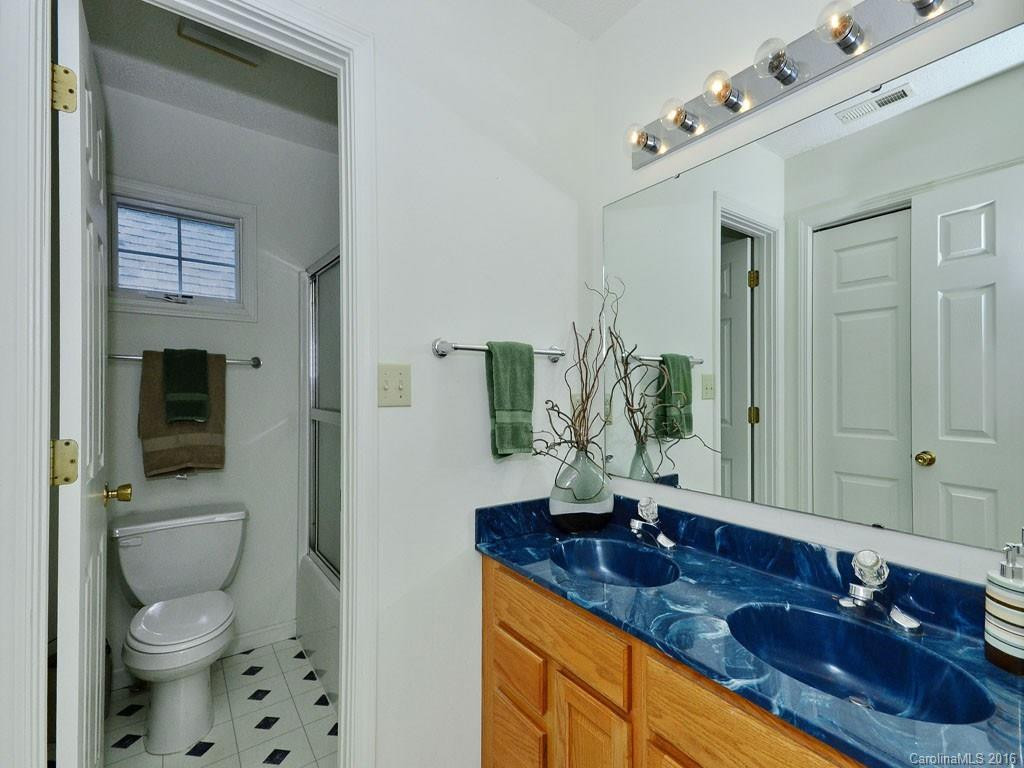 207 Sugar Hollow Road - Photo 14
