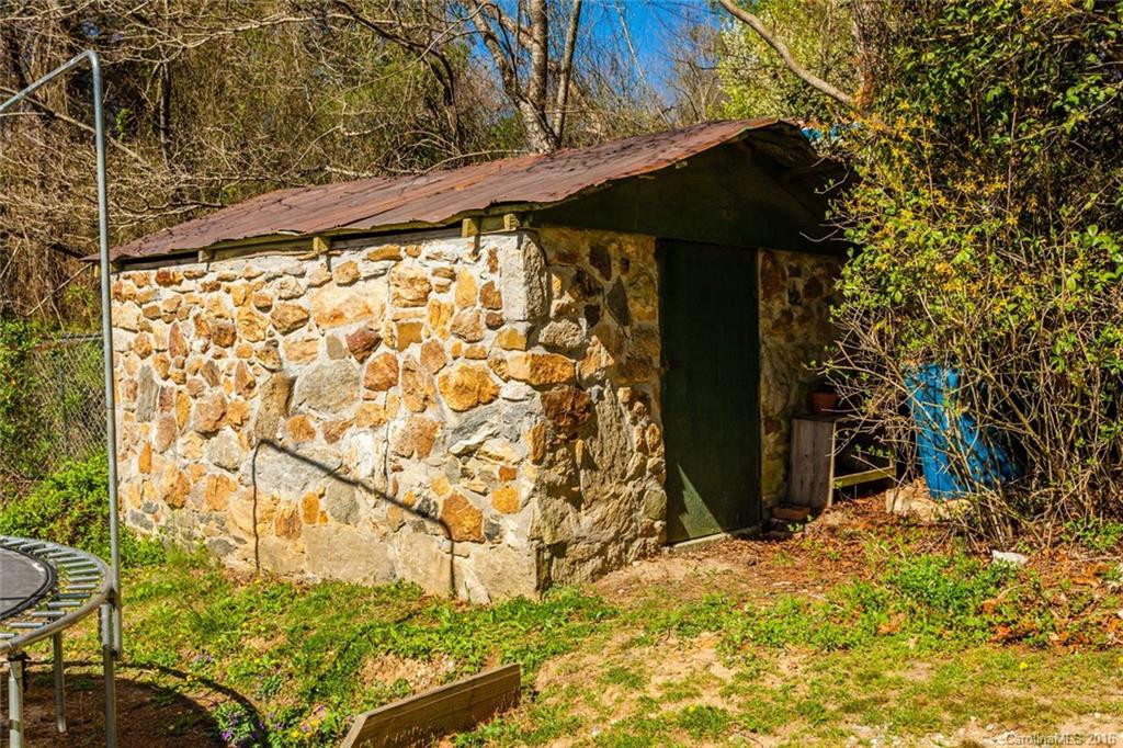 399 Patterson Road - Photo 18