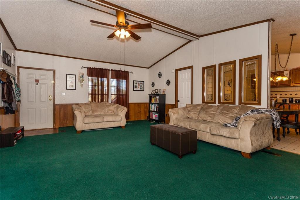 399 Patterson Road - Photo 3
