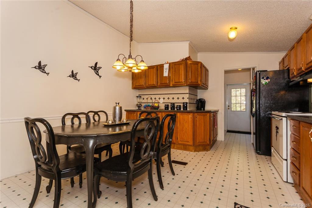 399 Patterson Road - Photo 8