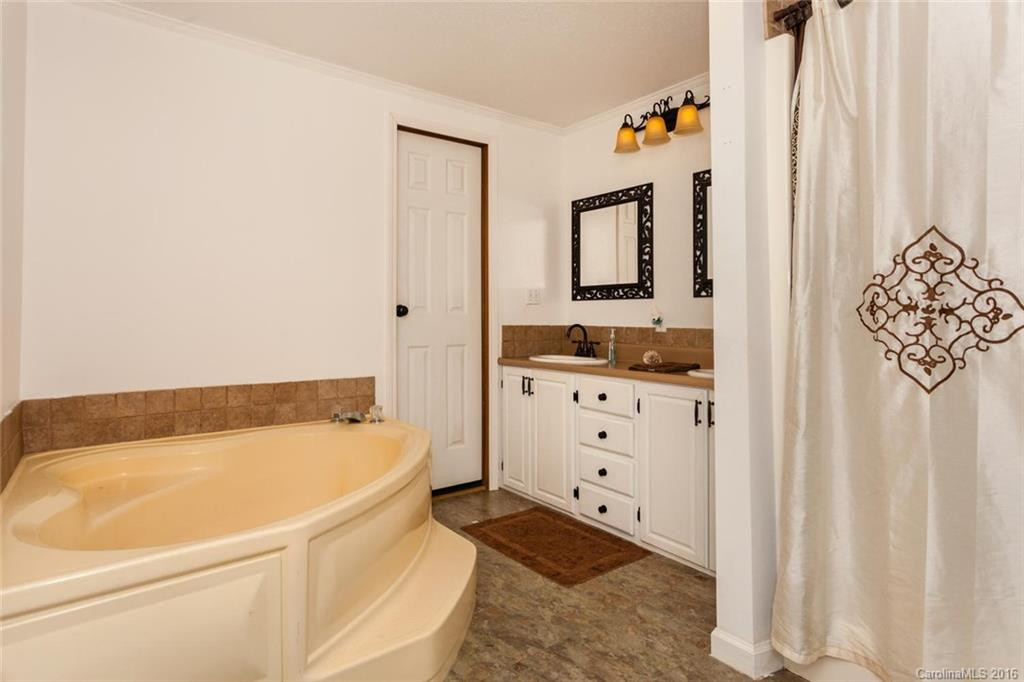 399 Patterson Road - Photo 10