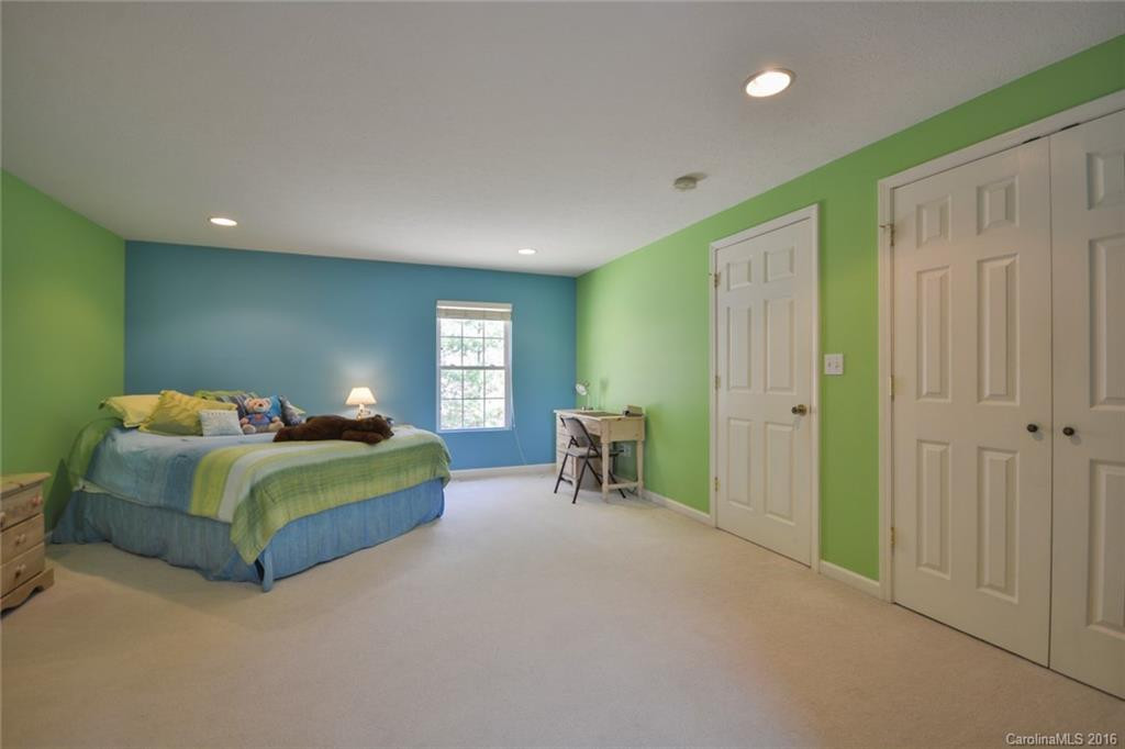 637 Mountain Road - Photo 15