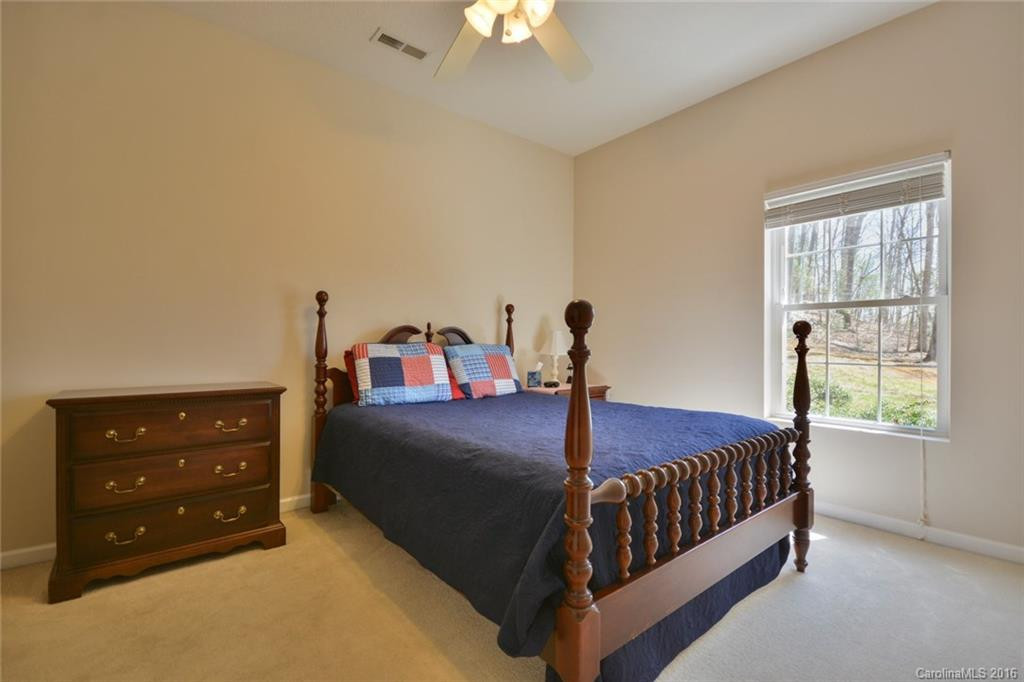 637 Mountain Road - Photo 19
