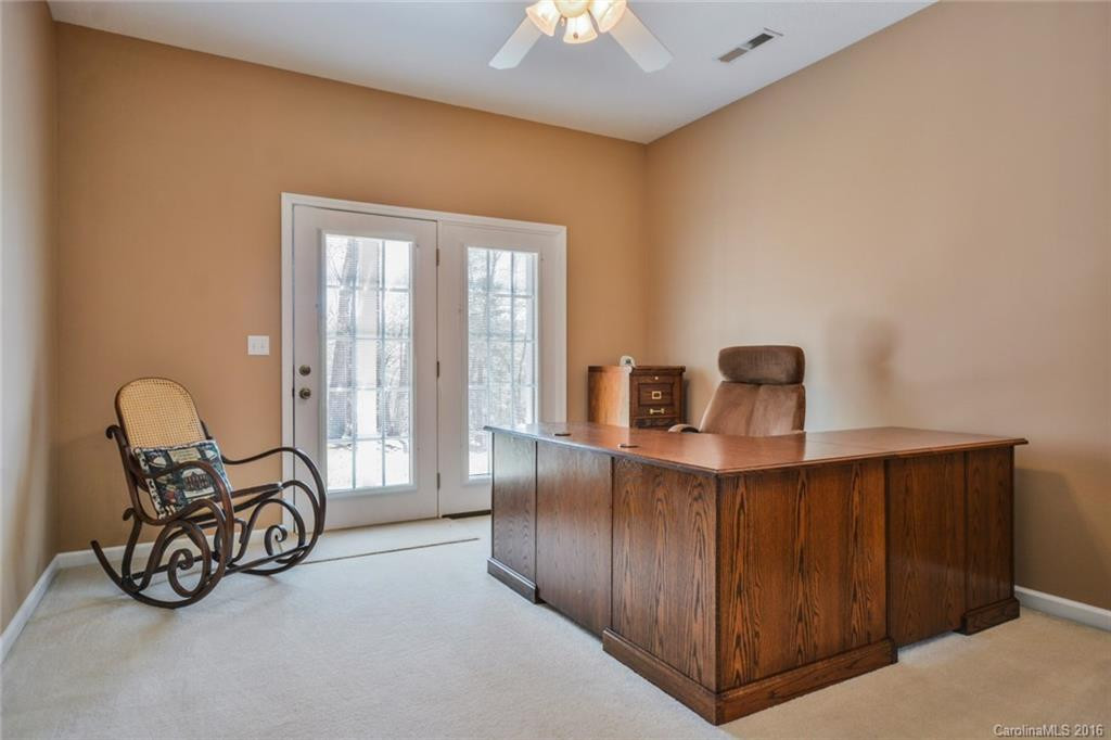 637 Mountain Road - Photo 21