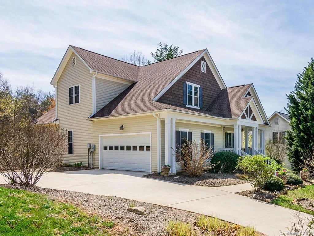 11 Rosebay Lane