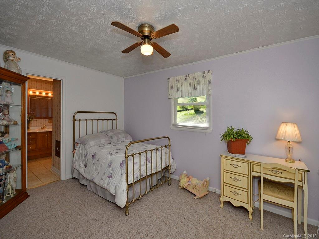 18 Rainbow Ridge - Photo 9