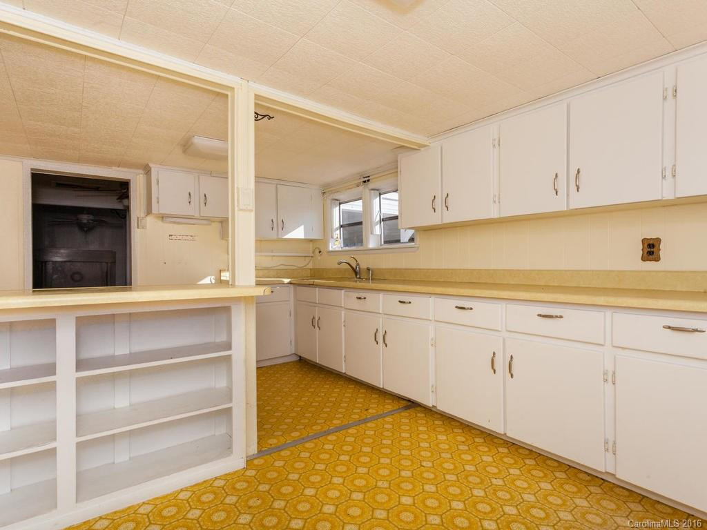 648 Sand Hill Road - Photo 12