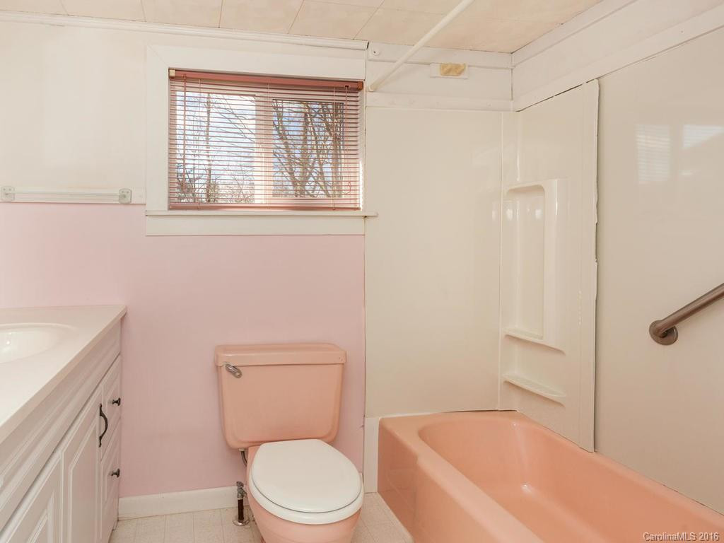 648 Sand Hill Road - Photo 17