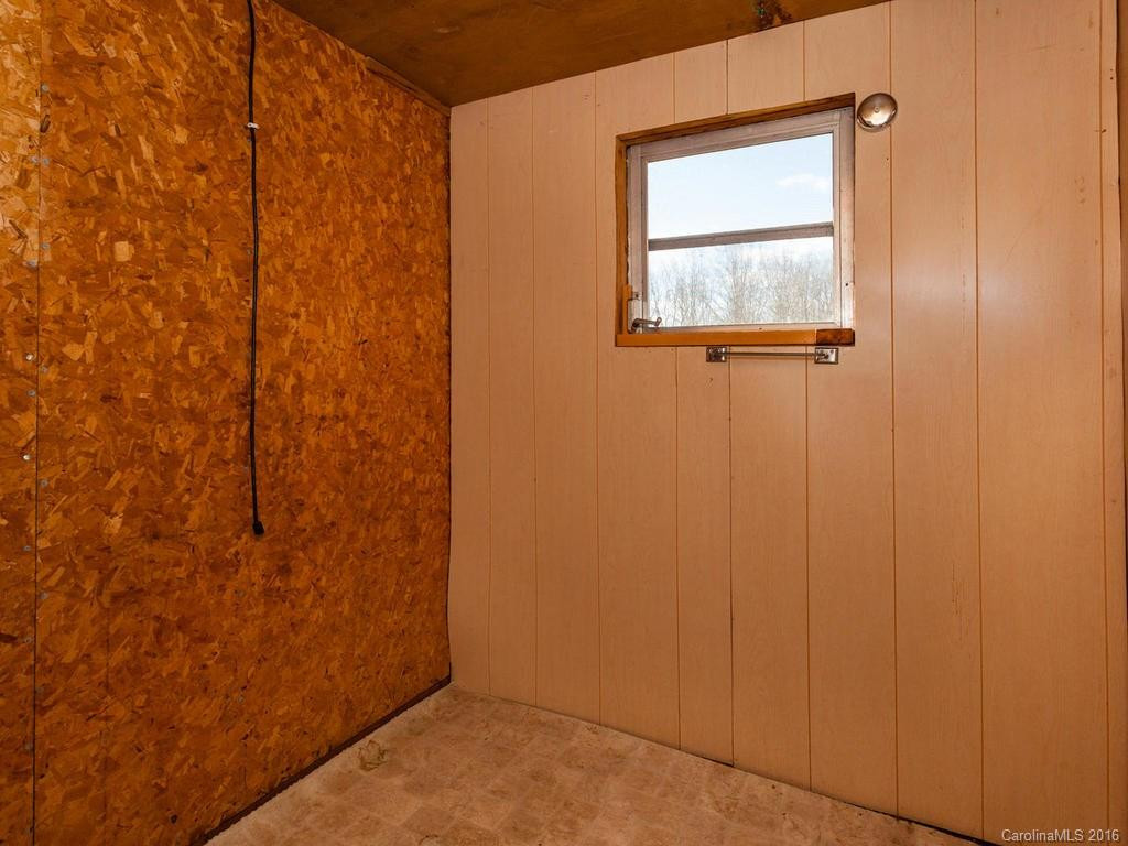 648 Sand Hill Road - Photo 18