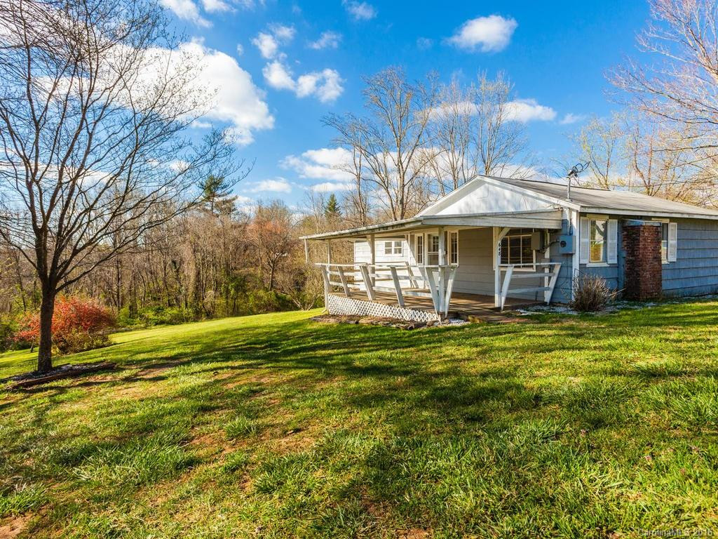 648 Sand Hill Road - Photo 4