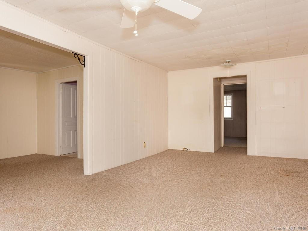 648 Sand Hill Road - Photo 5