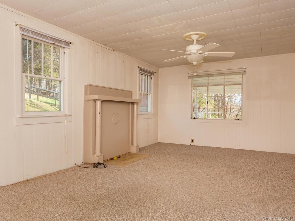 648 Sand Hill Road - Photo 6